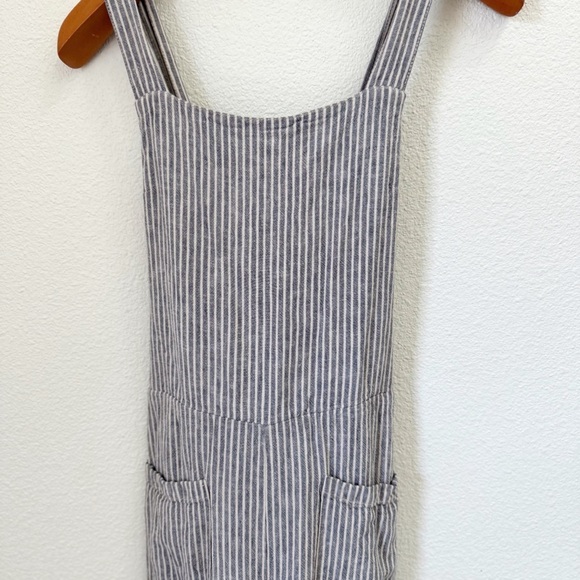 Free People Gray and Cream Stripped Off The Shore Linen Blend Overall Size 0 - Picture 3 of 10